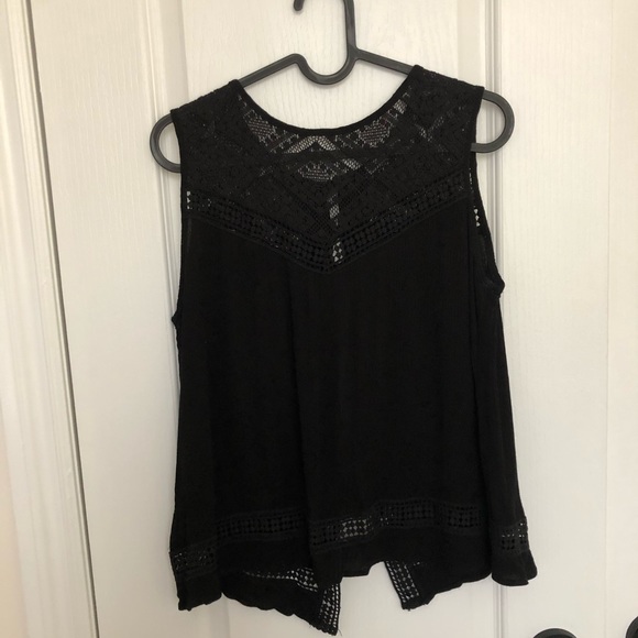 Dex flowy, black, detailed tank top - Picture 1 of 5